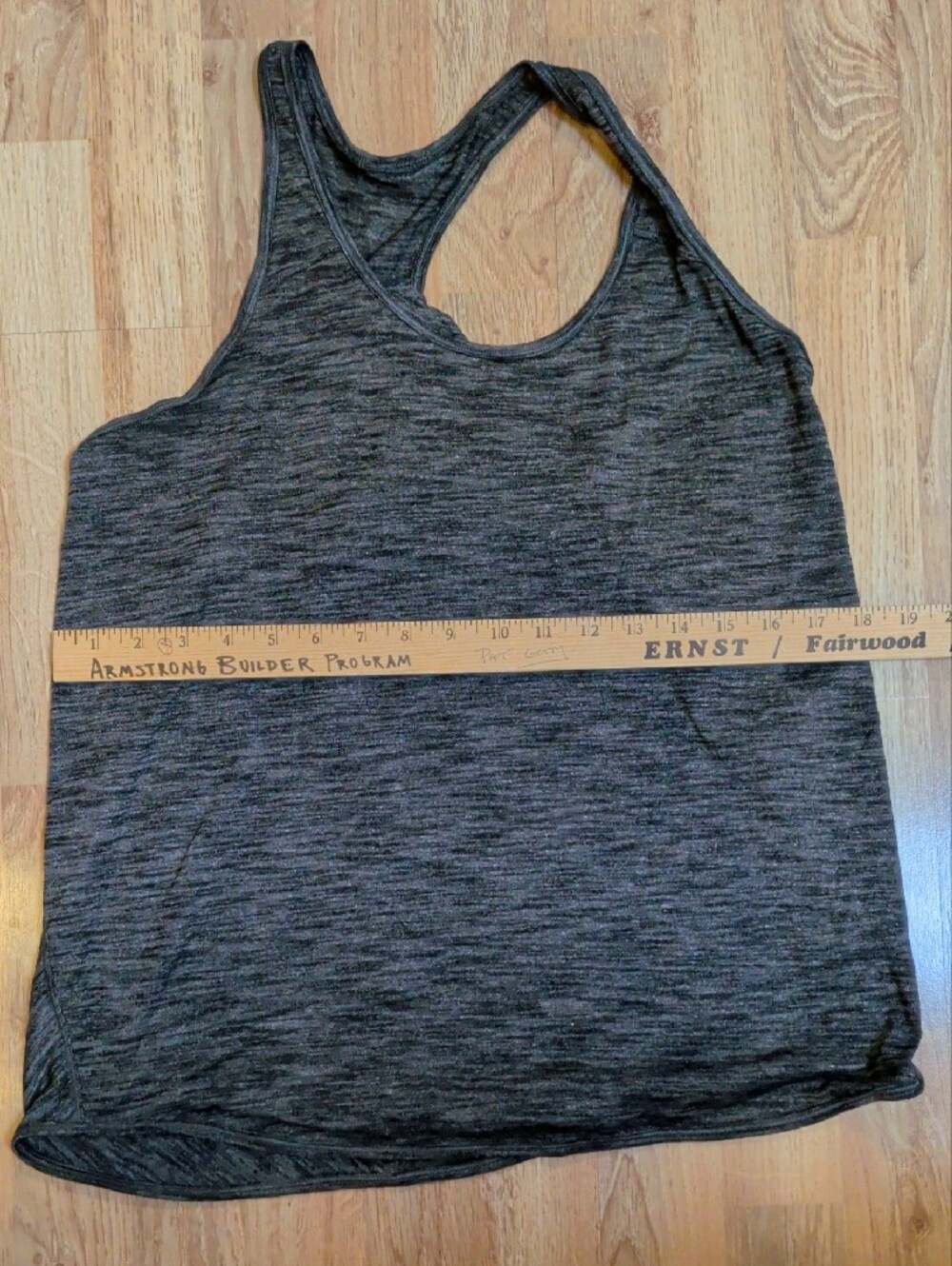 Lululemon Racer Back Tank - Picture 4 of 4